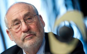 Nositeľ Nobelovej ceny za ekonomiku Joseph Stiglitz: Východná Európa je dva krát chudobnejšia po vstupe do EÚ