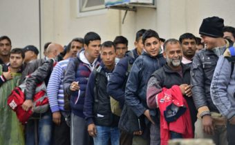 Rakousko: Z více než 100 tisíc podaných žádostí o azyl se v 91% jedná o muže ve vojenském věku – Necenzurovaná pravda