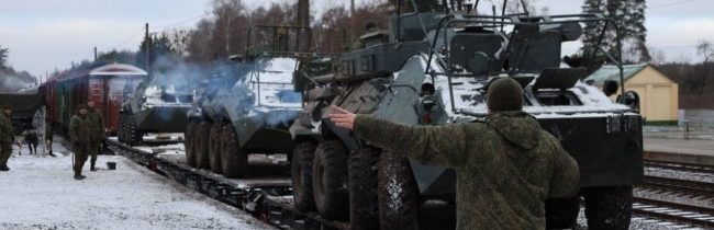 Do Bieloruska naďalej prichádza vojenská technika z Ruska