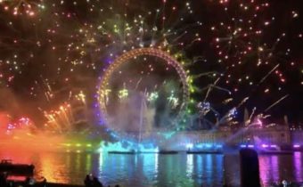 Silvestrovský ohňostroj v Khanově Londýně byl ve znamení LGBTQI (video) – Necenzurovaná pravda