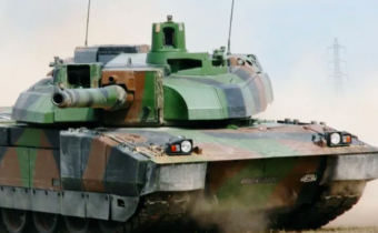 Dobrý cieľ – odborník o „prednostiach“ francúzskeho tanku oproti ruskému