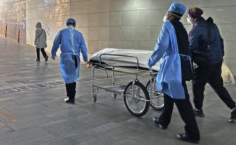 Mají covidové lži o údajných hromadných úmrtích v Číně vyvolat další vlnu hysterie? (videa) – Necenzurovaná pravda