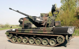 Rheinmetall vyrobí 300 tisíc 35mm nábojů pro protiletadlové tanky Gepard nasazené na Ukrajině