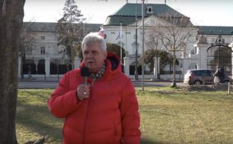 VIDEO: Marček pozýva Slovákov zúčastniť sa dnešného protestu proti odovzdaniu stíhačiek MiG-29 na Ukrajinu Hegerovou odvolanou vládou