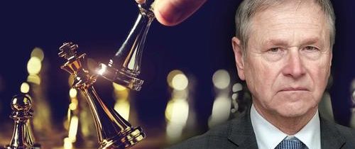 VIDEO: Kdo podceňuje nepřítele, prohraje. Nemůžeme podceňovat Rusy. Je tam pořád velký vojenský potenciál. Mohou mobilizovat a zavést válečné hospodářství. Bez diplomacie to nejde. Vždycky je potřeba hledat jakékoliv možnosti.Po