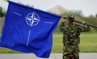 Ukrajinský generál sa sťažoval na neschopnosť NATO pomôcť Ozbrojeným silám Ukrajiny