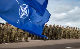 Káčer chce trvalú prítomnosť jednotiek NATO!