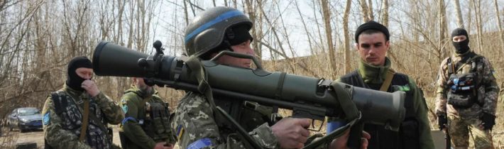 Scott Ritter o ukrajinské armádě: „MOHOU KOPAT V ZEMI JÁMY, SKOČIT DO NICH A ZEMŘÍT TAM. To je vše, čeho jsou dnes schopní”
