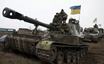 Ozbrojené sily Ukrajiny presunuli obrnené vozidlá do Záporožskej oblasti