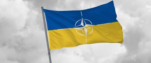 Ukrajina na summite Severoatlantickej aliancie vo Vilniuse nedostane istotu členstva v NATO. Členské štáty sa obávajú, že prijatím Ukrajiny by sa stali priamym účastníkom vojny