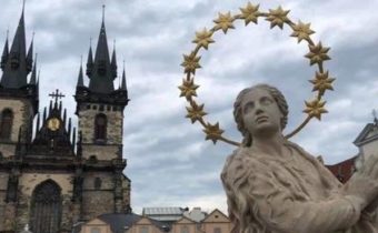 VIDEO: Tajomstvo pražského poludníku a pozoruhodný význam mariánskeho stĺpu na Staromestskom námestí v Prahe (dokumentárny film z cyklu Utajené příběhy českých dějin)