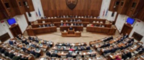 VIDEO: Mimoriadna schôdza slovenského parlamentu k zásahu NAKA proti najvyšším predstaviteľom bezpečnostných zložiek Slovenskej republiky (naživo)