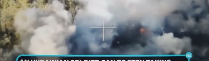 Ruské drony „dávají žihadlo“ skrývajícím se ukrajinským vojákům v doněckých lesích. Podívejte se…