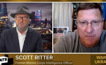 Bývalý zbrojní inspektor OSN Scott Ritter: Tvrzení, že Rusko prohrává, je jenom zbožné přání. Rusko má nad ukrajinskou armádou a před NATO výhodu. Severoatlantická aliance a USA jsou první, kdo usedne k jednacímu stolu a bude nutit
