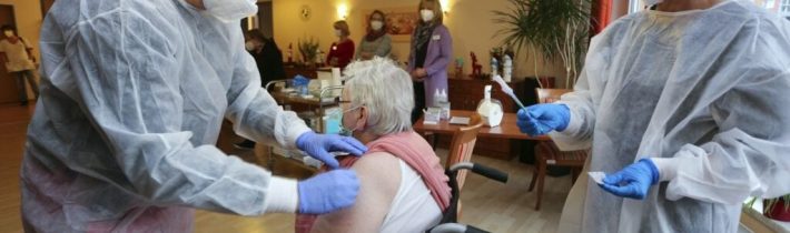 Steve Kirsch: Horor v americkém starobinci. Vrchní sestra promluvila: „Za 32 let praxe jsem nic podobného nezažila“ (VIDEO)