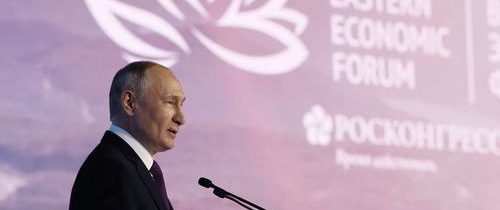 Rusko zarobilo dvakrát viac peňazí, ako je hodnota nášho majetku zmrazená Západom, vyhlásil Putin a skonštatoval, že Západ ničí globálny ekonomický systém a ako globálne finančné centrum si sám podkopáva dôveru. Podľa šéfa Kr