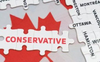 Nový prieskum ukazuje, že mladí Kanaďania opúšťajú Trudeauovu Liberálnu stranu a podporujú konzervatívcov