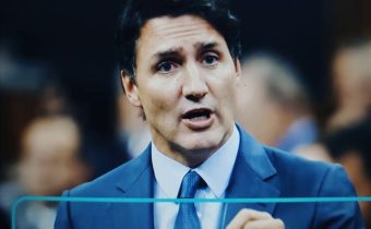 Trudeau svádí ten šok z oslavování nacisty na ruskou propagandu; čelí ohni kritiky od opozice…