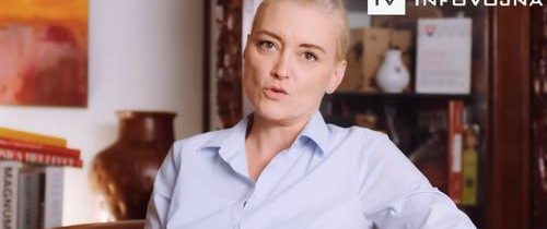 VIDEO: Právnička Laššáková o láske novinárky a sudkyne, ktorá hory prenáša (7. časť cyklu „Odborníci, magické myslenie a viera v lídrov“)