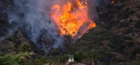 Kalifornia schválila zvýšenie sadzieb poistenia domácností na pokrytie údajného rizika "zmeny klímy