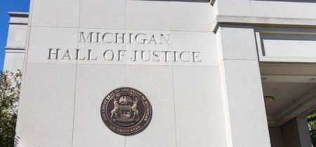 Michiganský najvyšší súd nariadil uznanie transrodovej "identity" v štátnych prípadoch