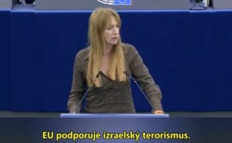 VIDEO: Irská europoslankyně vyzvala k trestnímu stíhaní Ursuly von der Leyen u soudu v Haagu za podporu a schvalování genocidy palestinského obyvatelstva během její návštěvy v Tel Avivu. Šéfka Evropské komise prohlásila, že EU bude