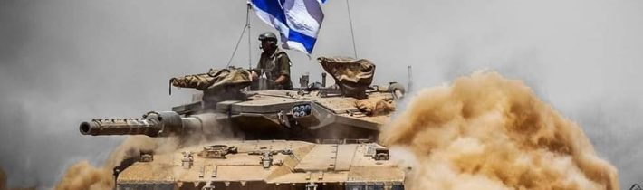 Izraelské tanky vjíždějí do Gazy |