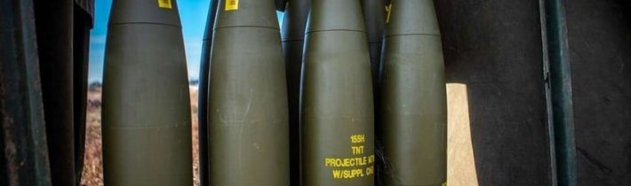 The Hill: Pre Washington bude ťažké bojovať na dvoch frontoch – na Ukrajine aj v Izraeli