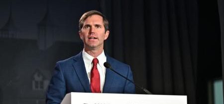 Guvernér Kentucky obhajuje pokus o veto zákona o ochrane detí pred transrodovým zmrzačením: "Bola to správna vec