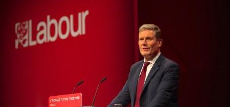 Zašlo trans hnutie príliš ďaleko? Zdá sa, že posun v britskej Labouristickej strane naznačuje, že áno