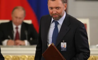 Kreml takovou reakci „svých“ na Putinovu kandidaturu nečekal