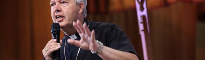 Biskup Mutsaerts vyjadril podporu biskupovi Stricklandovi –