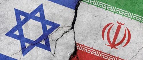 USA posielajú na Blízky východ vojenské posily v obave z odvetného útoku Iránu na Izrael za zabitie dvoch iránskych generálov. Možnosť priameho vojenského stretu medzi Iránom a Izraelom stavia USA do vojnovej pozície na dvoch frontoch.