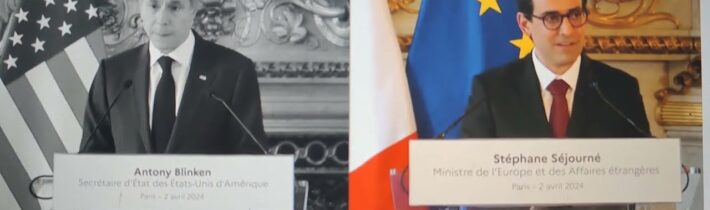 Ministr zahraničí USA Antony Blinken veřejně nesouhlasil se svým francouzským protějškem a…