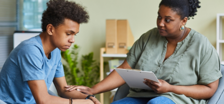 Uniknuté súbory: Pro-LGBT lekári priznávajú, že deti nemôžu plne súhlasiť s transgenderovým zmrzačením