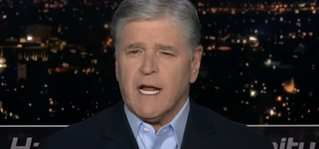 Sean Hannity cituje Ježiša Krista, keď vyzýva arizonských demokratov, aby zrušili silný zákaz potratov