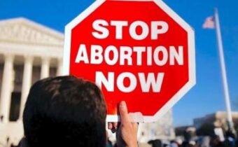 Milióny žien v USA žijú viac ako 200 míľ od najbližšieho potratového centra kvôli zákonom za život