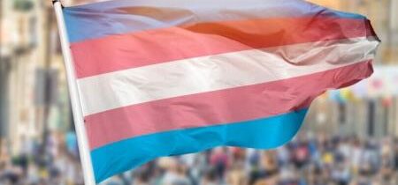 Transgenderové hnutie stráca vplyv na sociálne médiá, aby uzavrelo diskusiu