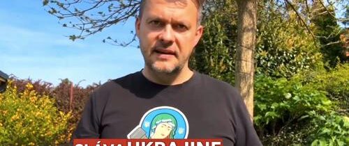 VIDEO: Poslanec strany Hlas – Samuel Migaľ hovorí o agresii Ruska na Ukrajine, zvoláva banderovským pozdravom „Sláva Ukrajine!“ a teší sa, že Slovensko bude Zelenského banderovský režim podporovať