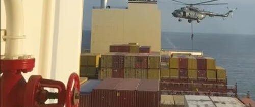 VIDEO: Irán sa v blízkosti Hormuzského prielivu zmocnil nákladnej lode spojenej s Izraelom