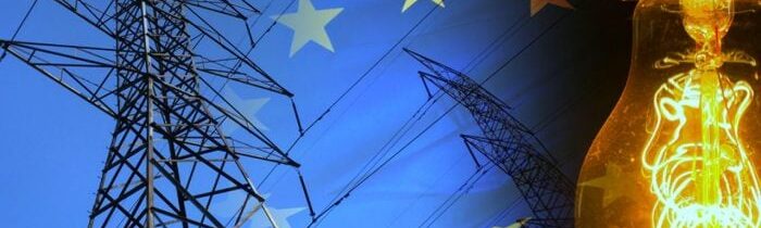 CENY ELEKTŘINY V ČESKU VYLETĚLY DO NEBES! Češi v přepočtu na tržní sílu platí suverénně nejvíce peněz za elektřinu v Evropě, jak potvrdil právě Eurostat! Vláda ze zisků ČEZu financuje Ukrajinu i nákupy stíhaček!