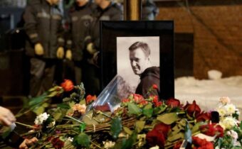 Putin Navalného smrť nenariadil
