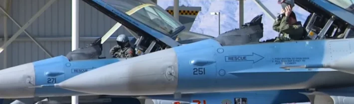 DOSTAL KYJEV V TAJNOSTI VYSNENÚ ZBRAŇ? Objavenie sa US helikoptér „Black Hawk“ na Ukrajine, spájajú s dodávkou stíhačiek F-16