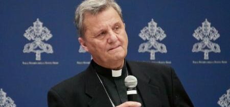 Kardinál Grech obhajuje synodu o synodalite ako "zrelé ovocie" Druhého vatikánskeho koncilu