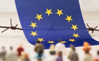Členské štáty EÚ definitívne schválili nový pakt o migrácii a azyle. Slovensko pri dvoch predpisoch hlasovalo proti a pri ôsmich sa zdržalo hlasovania