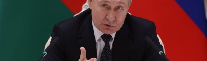 Prezident Putin: „Eurokomisár Varheli, ktorý sa gruzínskemu premiérovi vyhrážal zabitím, je politická sviňa“!