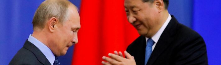 Západ věděl, že nesmí dovolit spojení Ruska a Číny. Nyní svou politikou dosáhl toho, že se země spojily |