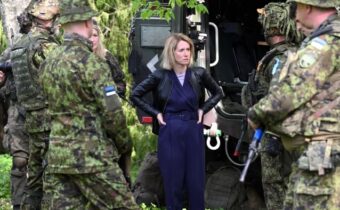 NATO už začalo s výcvikom ukrajinských vojakov na Ukrajine