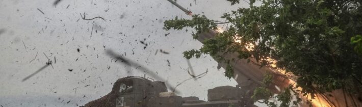 Prevaha Ruska v živej sile a zbraniach približuje nevyhnutný pád mesta Časov Jar