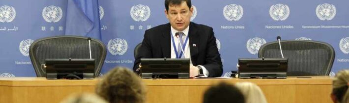 Rusko nemá dôvod diskutovať o Zelenského „mierovom vzorci“